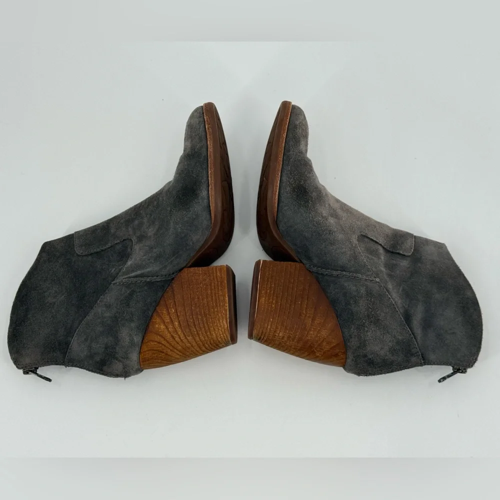 Kork-Ease Lapra Western‎ Bootie Gray Suede 7.5